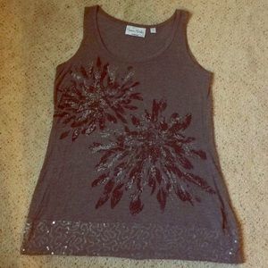 Tank top with sequin edging